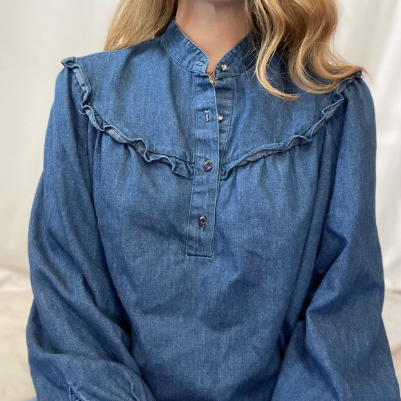 Vintage Cottagecore Denim Chambray Blouse - Picture 7 of 14